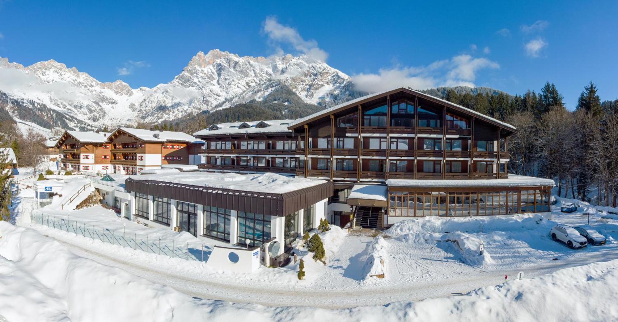 Marco Polo Alpina Familien-&Sporthotel Maria Alm am Steinernen Meer Exterior foto