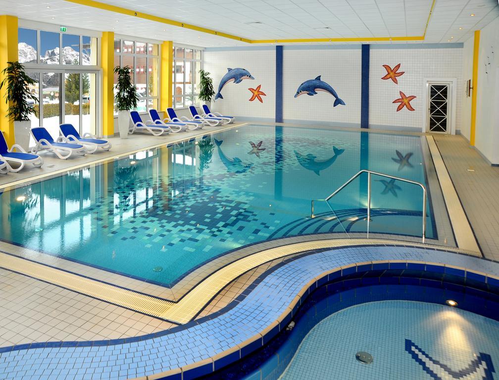 Marco Polo Alpina Familien-&Sporthotel Maria Alm am Steinernen Meer Exterior foto