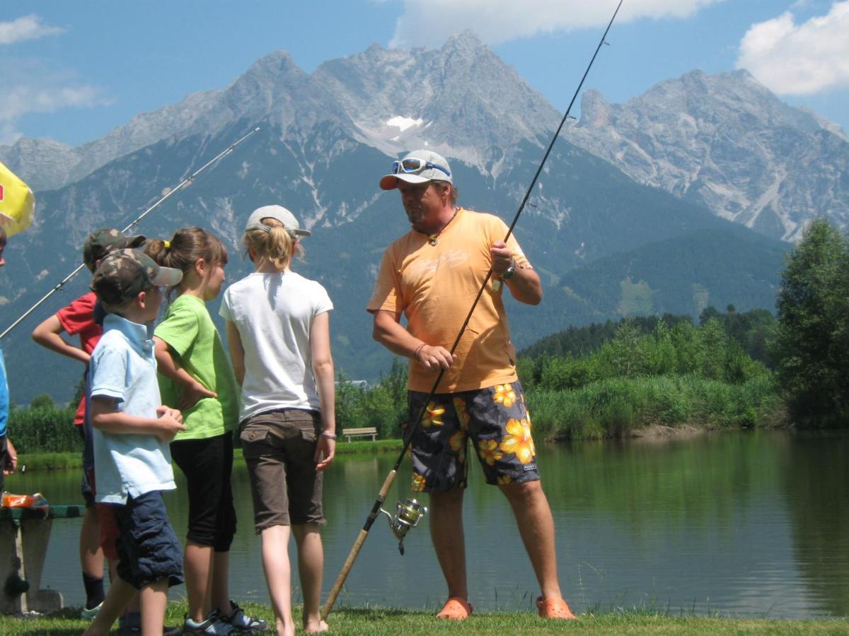 Marco Polo Alpina Familien-&Sporthotel Maria Alm am Steinernen Meer Exterior foto